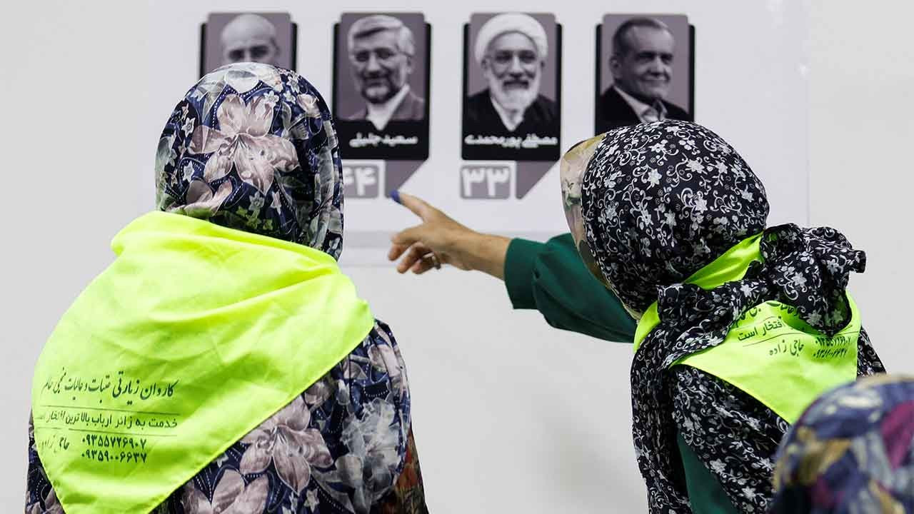 İran’da oy verme işlemi başladı: Hamaney’den ‘sandığa gidin’ çağrısı